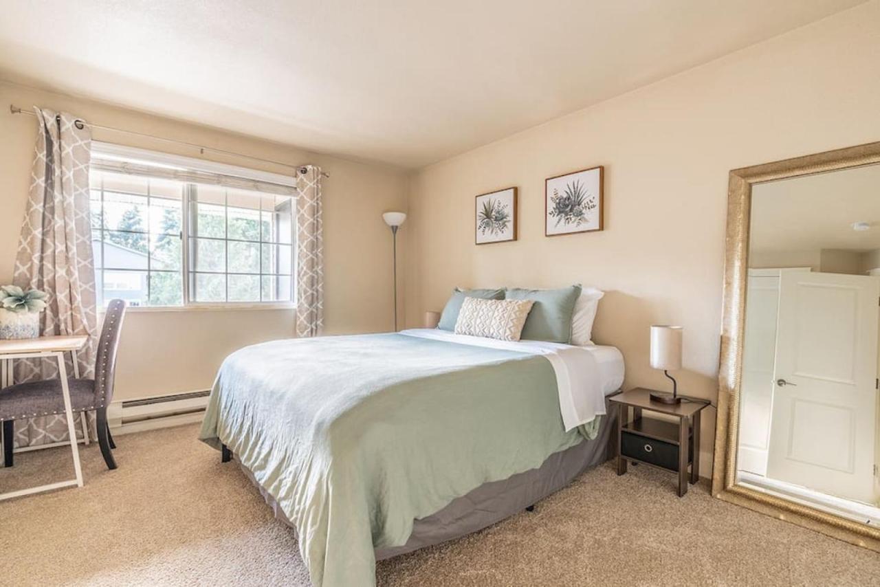 Modern And Spacious Apartment- Gym, Wifi, Free Parking Seattle Luaran gambar